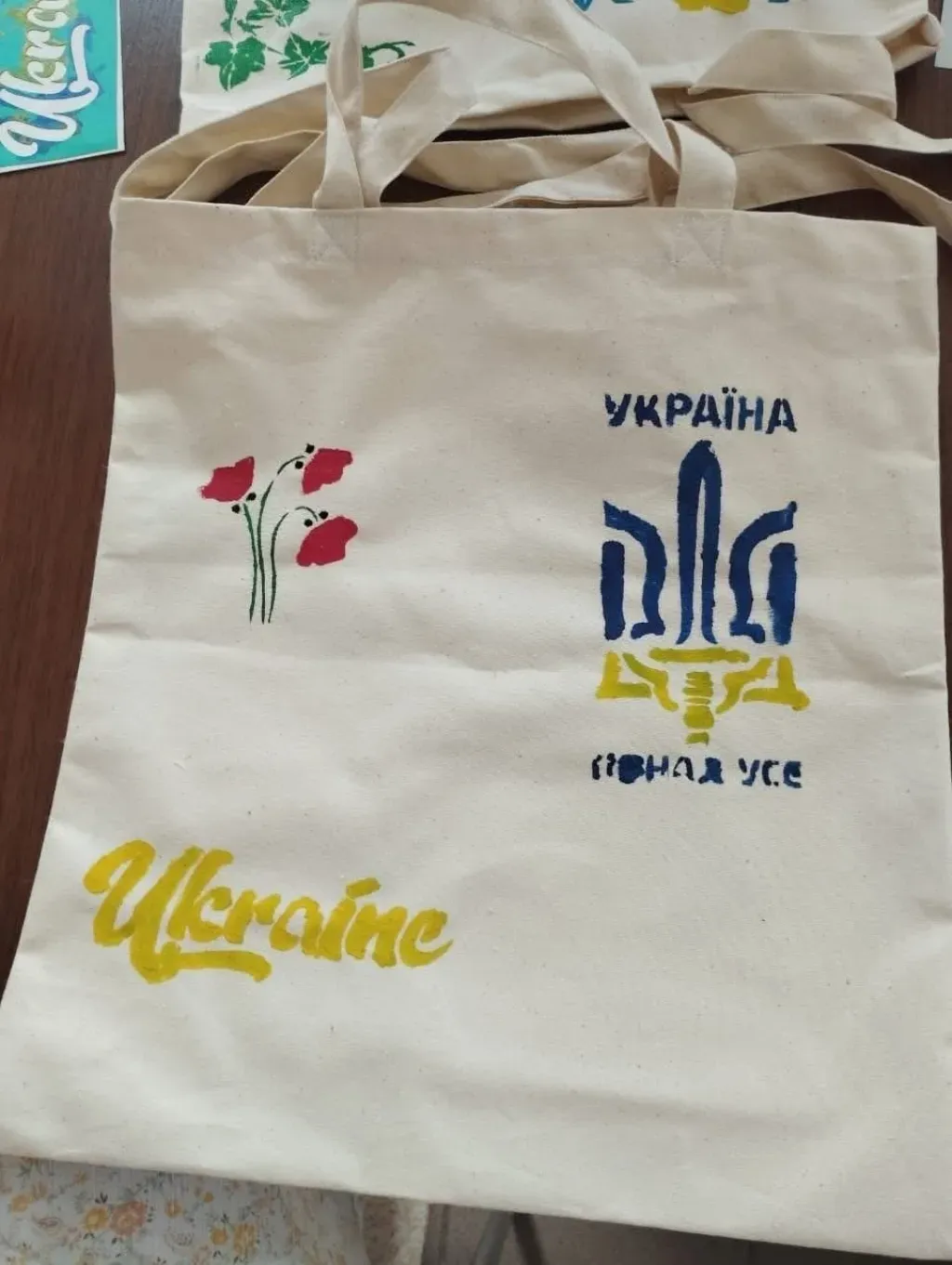 В Умані для родин військових провели арт-терапію у ветеранському хабі «Сильні духом»