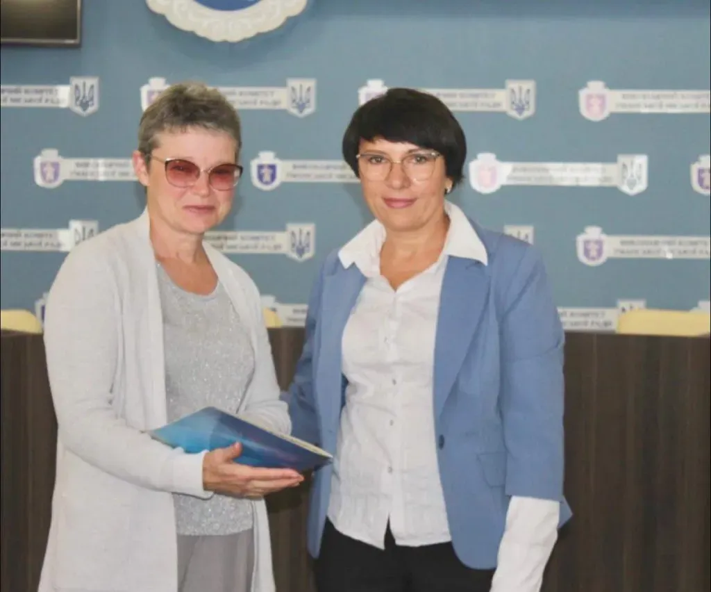 Працівниці соцзахисту Умані отримали почесні відзнаки від Черкаської ОДА та облради