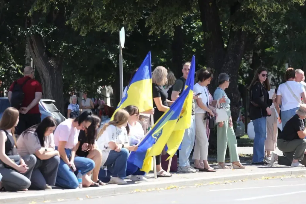 Умань попрощалася з полеглим Захисником Костянтином Ужевенком