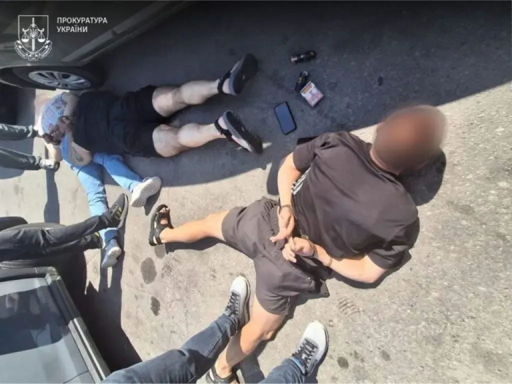 На Черкащині затримали групу, що переправляла військовозобов’язаних за 200 тисяч гривень