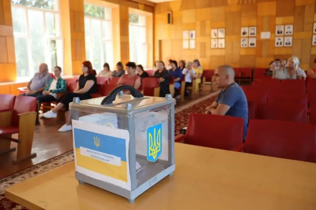 У Монастирищі провели навчання з мінно-вибухової справи для працівників міськради