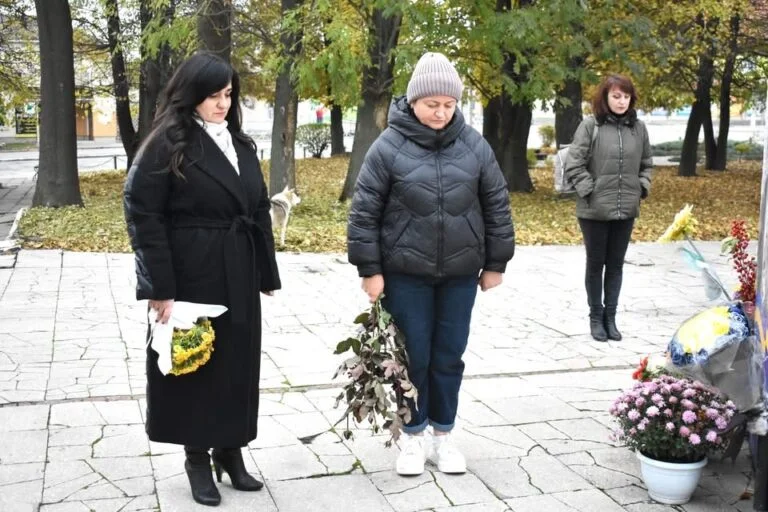 Вшанування героїв визволення України у Жашкові: пам’ять, що триває через покоління