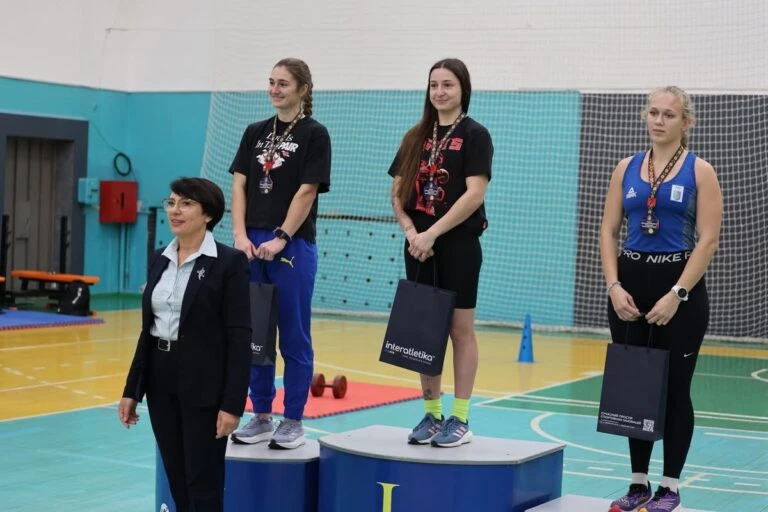 У Умані пройшли змагання «UDPU Power Games»: понад 150 учасників випробували сили у кросфіті