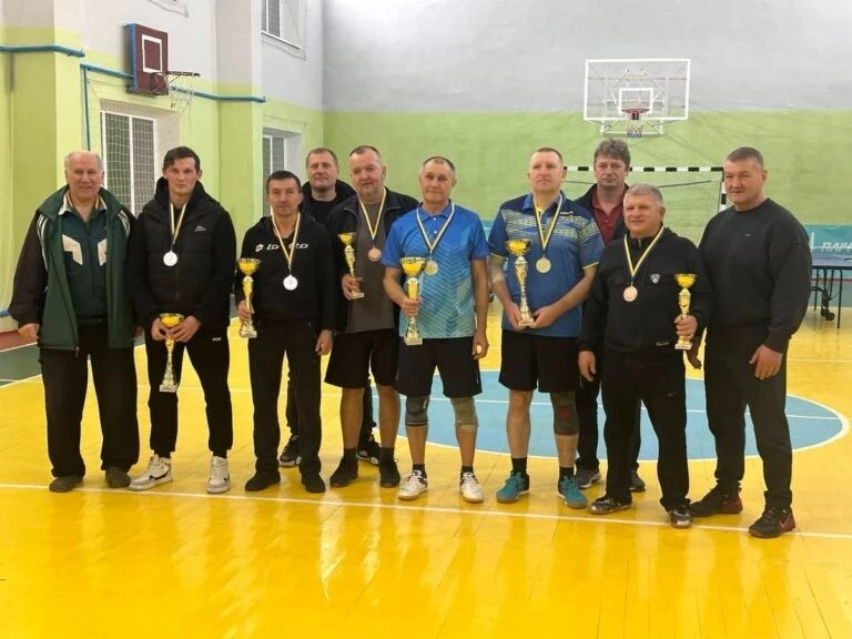 Настільний теніс як місток дружби: у Жашкові пройшов командний турнір