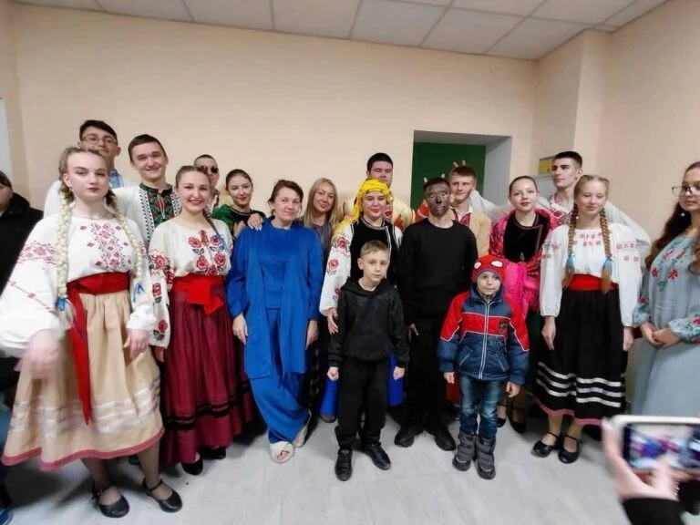 Андріївські вечорниці в Умані: студенти принесли свято у соціальний готель