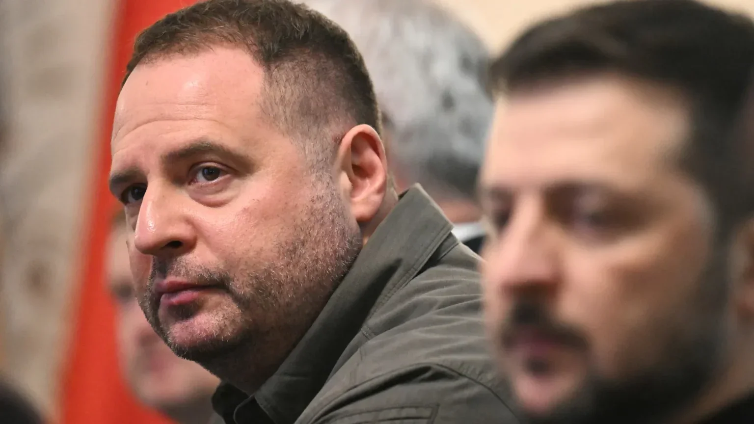 Зеленський оголосив про відставку Єрмака та готує перезавантаження Офісу президента