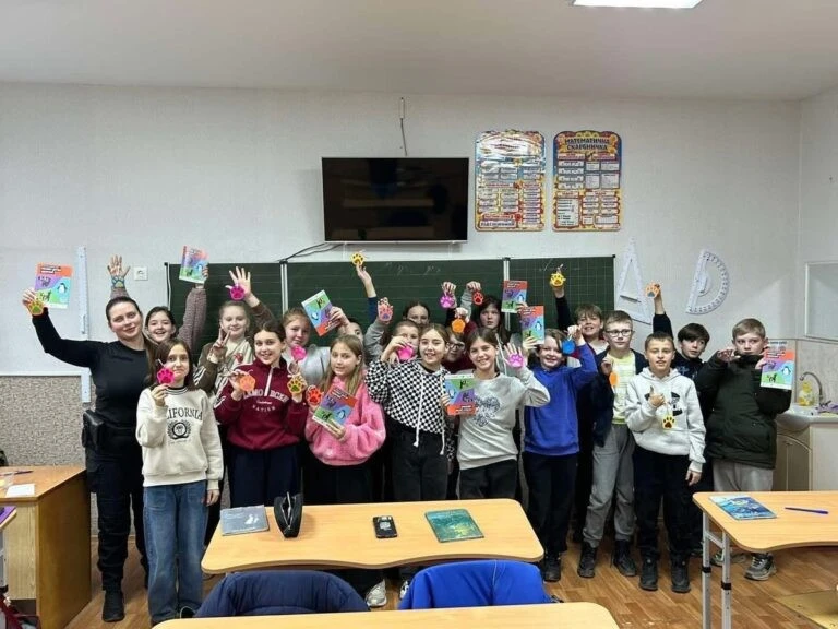 Безпечні канікули: у Умані провели уроки для школярів перед зимовими святами