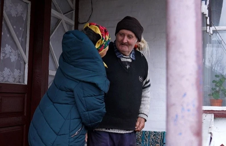Мелодії,що підтримують у тяжкі часи: як дві подруги з Черкащини не полишають українську пісню