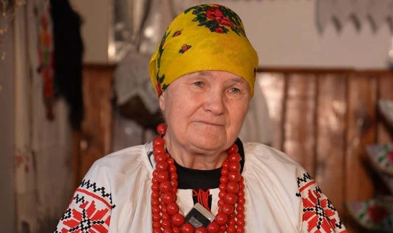 Мелодії,що підтримують у тяжкі часи: як дві подруги з Черкащини не полишають українську пісню