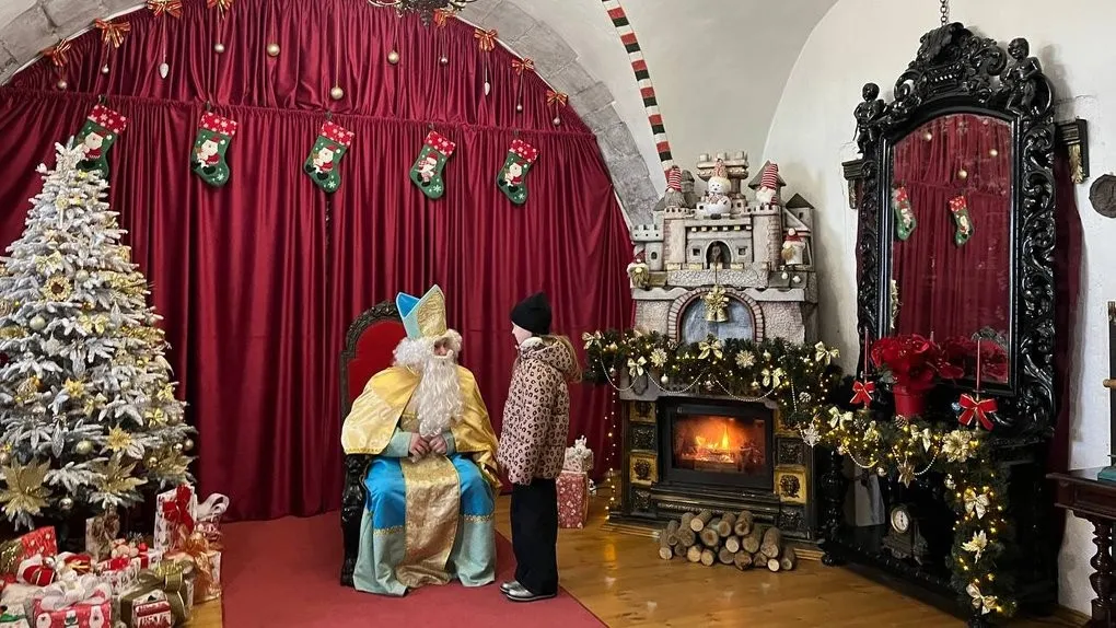 Резиденція Чудес у Умані подарувала дітям захисників незабутню новорічну казку