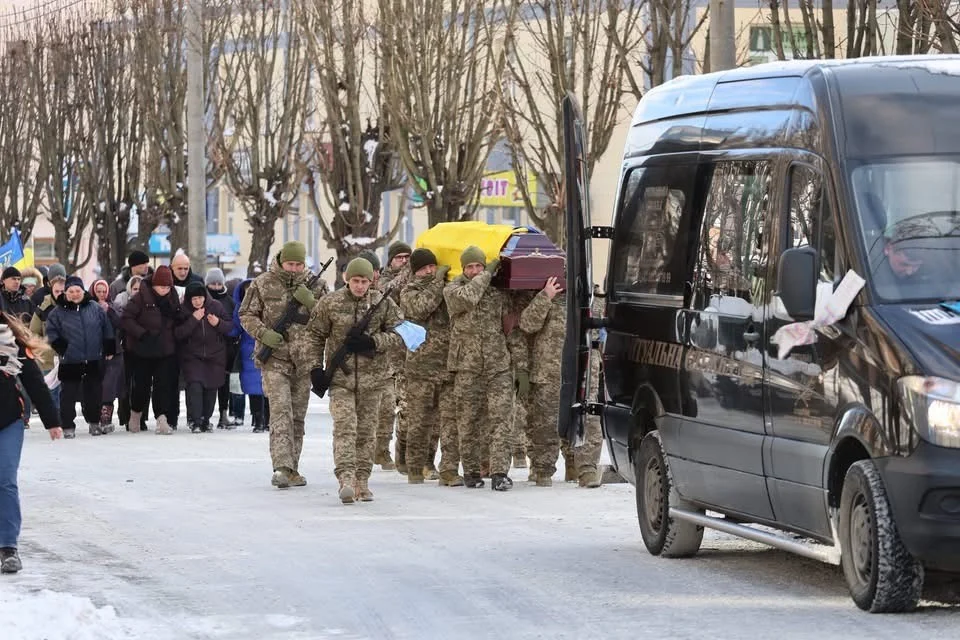 Умань провела в останню путь воїна, який віддав життя за Україну