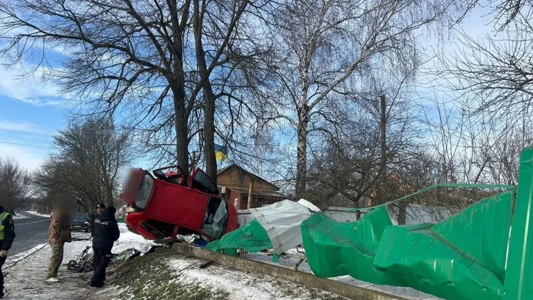 Трагічна аварія на Черкащині: загибель жінки та госпіталізація двох дітей