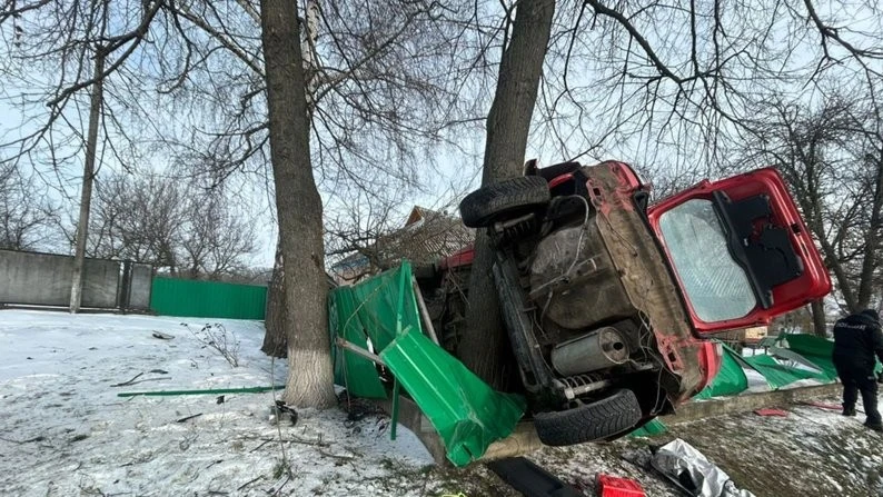 Трагічна аварія на Черкащині: загибель жінки та госпіталізація двох дітей