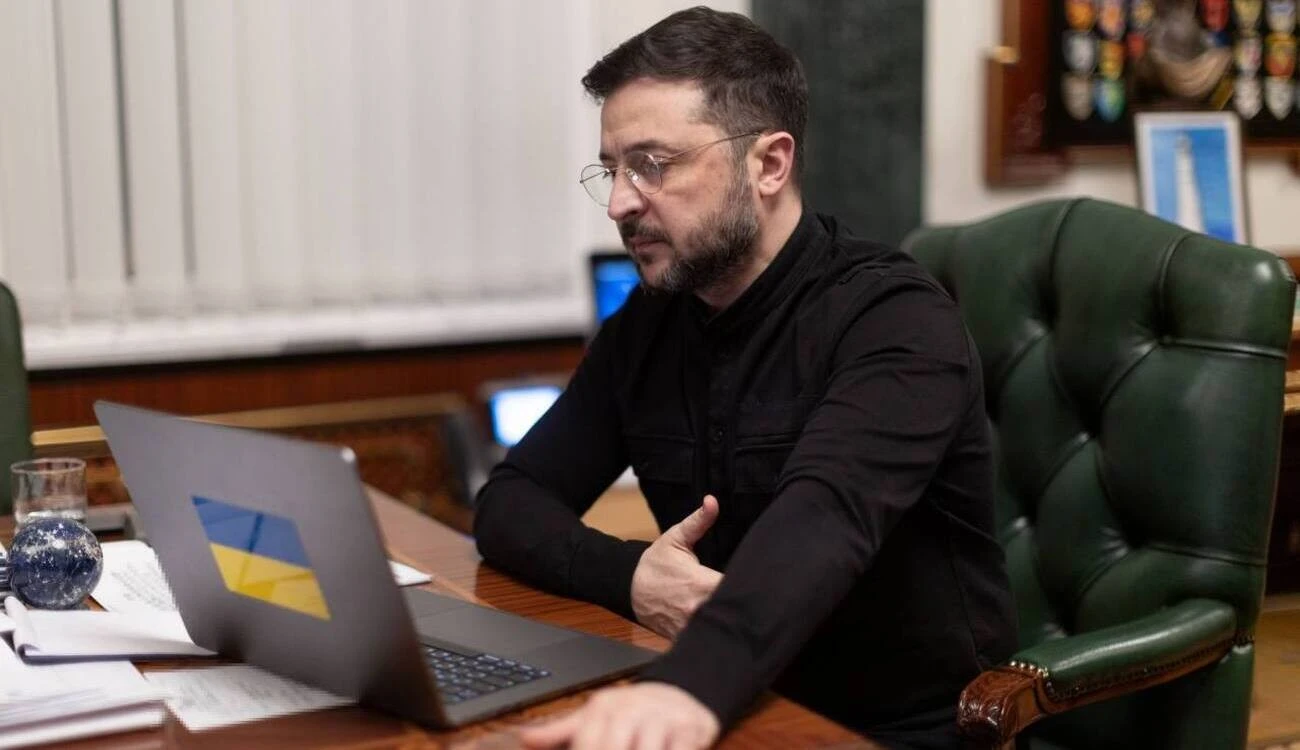 Енергетичний фронт: Зеленський назвав регіони, де ситуація зі світлом та теплом є критичною
