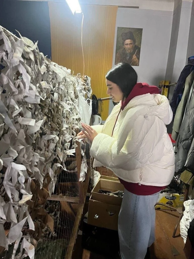 Замість відпочинку – волонтерство: уманські одинадцятикласники провели канікули у штабі «Разом»