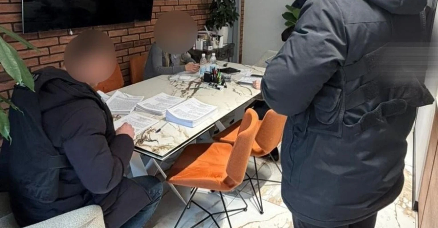 Податковий «холостий хід»: на Черкащині викрили махінації мережі АЗС на 10,5 мільйона гривень