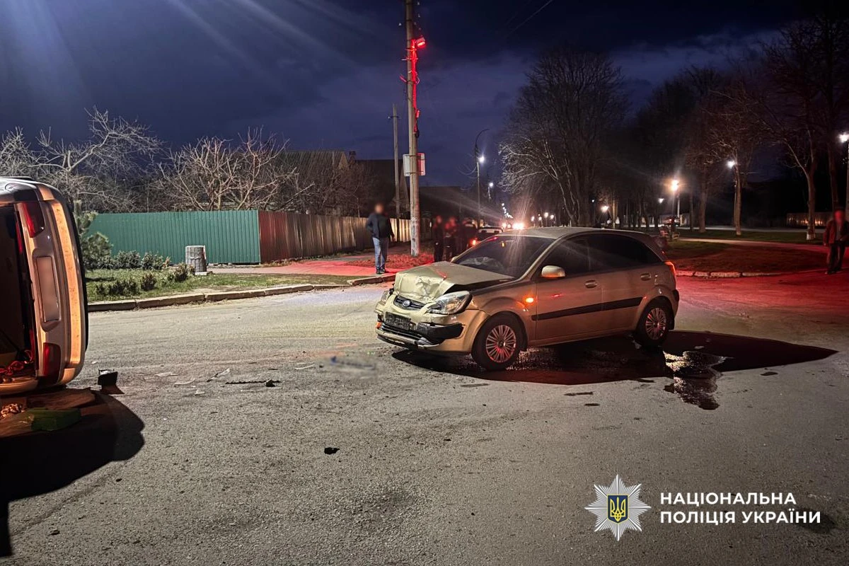 П’яний водій на BMW спровокував перекидання авто: на Уманщині постраждала дитина